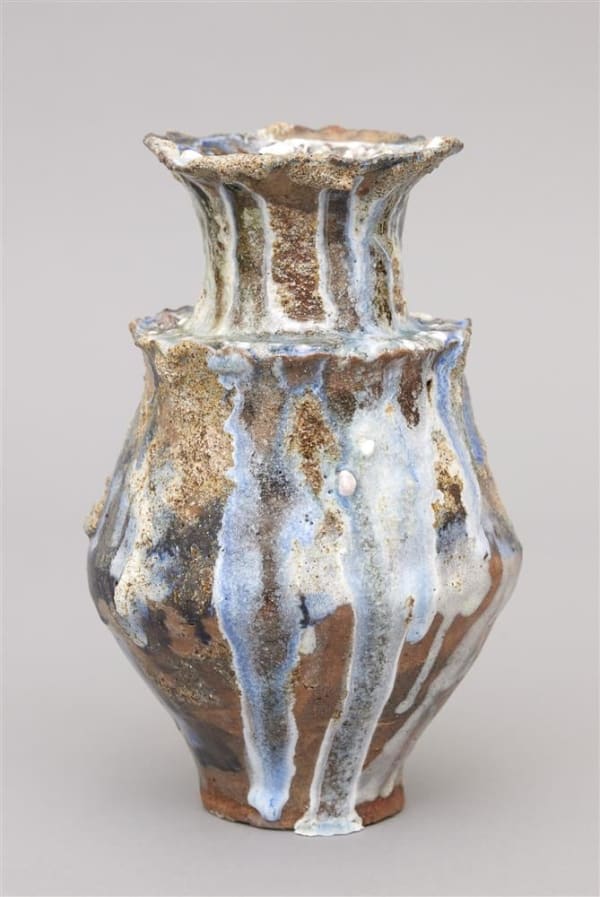 Caitlin Clarke A river from above, 2022 Various commercial and local clays (Te WaeWae bay clay, Wainui clay) Rosemary Perry Celadon, Okarito lagoon ash, granite sand pebbles with sea glass 35.0 x 15.0 cm