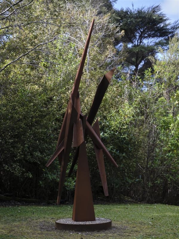 Ray Haydon Zenith IV, 2019 corten steel 2900 x 1000 x 1000 mm