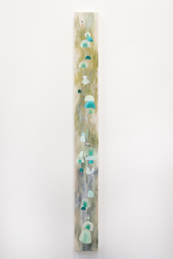 Li Si Rong On the Edge (10), 2025 oil and pencil on canvas 1500 x 150 mm