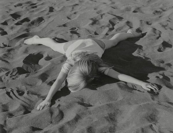 Kevin Capon Tessa, 2012 C-type print, edition of 8 92.5 x 120.0 cm