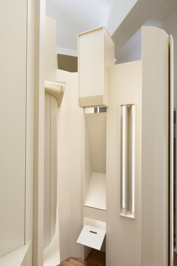 Lisa Young, Host Thing, 2014