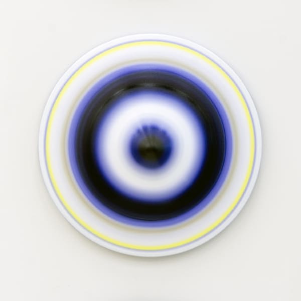 Marion Borgelt Sol Y Sombra: Tondo No. 1, 2021 oil, canvas, timber Ø 42 x 10 cm