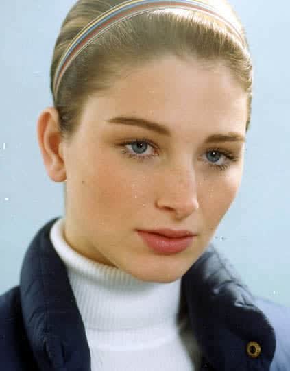 Roe Ethridge, Leigh Yeager, 2003