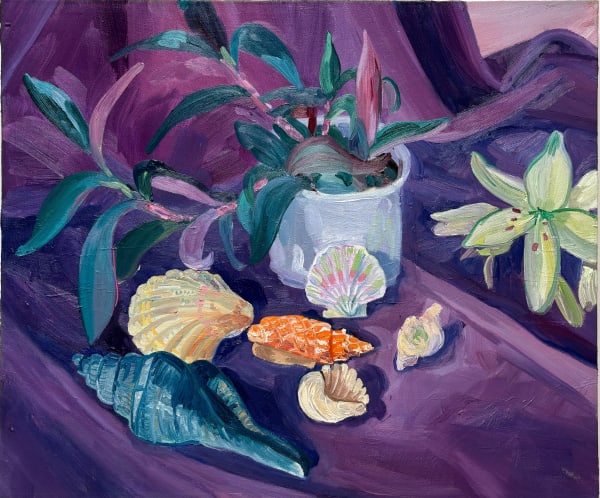 Elise Debrock, Stilleven met Plant en Schelpen, 2024