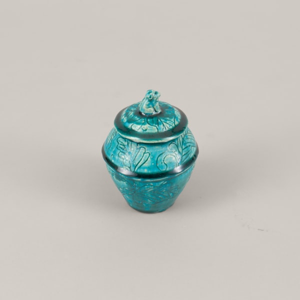 Shinobi Tsubo: Dog|青白釉しのび壺 戌, 2024