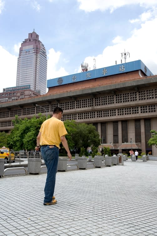 Shi Jin-Hua, The Way of Going Home, 2008