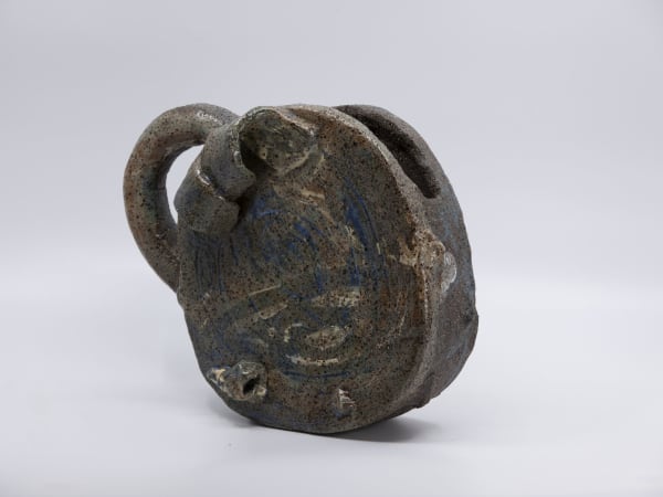 Anna John Wall vase (conch, aunties bathroom), 2020 glazed stoneware 24 x 28 x 11 cm