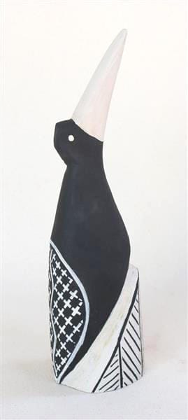 Nicholas Mario Tokwampini - The bird ironwood with natural ochres 32 cm