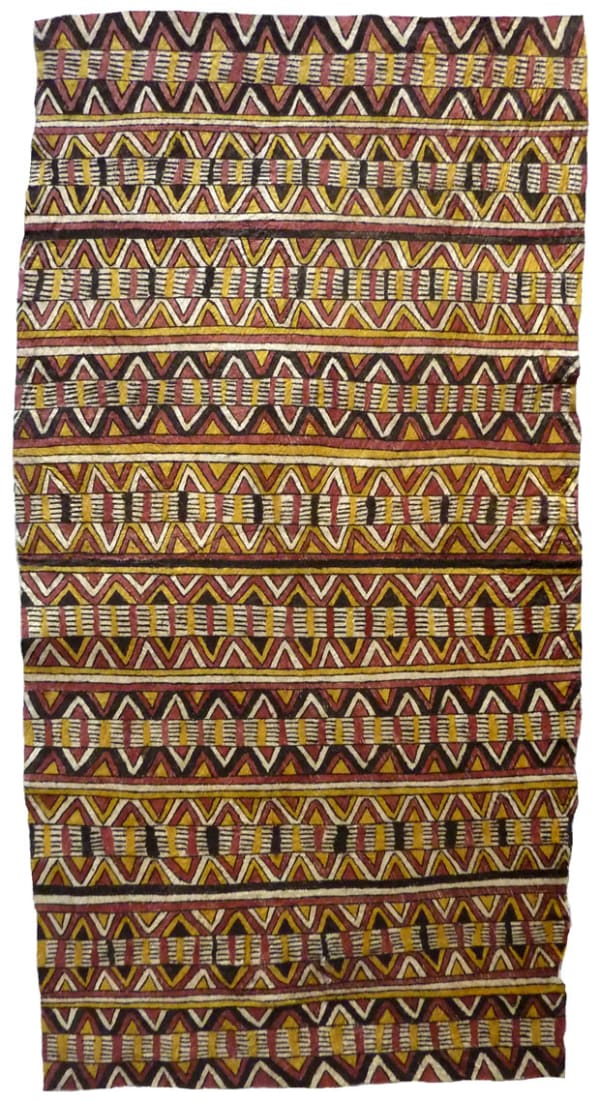 Lillias Bujava (Kausara) buboriano'e ohu'o burejihano'e - Beaks of Blyth's Hornbill and leaf design on the woven mat natural pigments on nioge (barkcloth) 149 x 78 cm