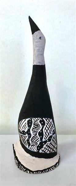 Pius Tipungwuti Tokwampini, the bird, 2018 ironwood with natural ochres 33 cm