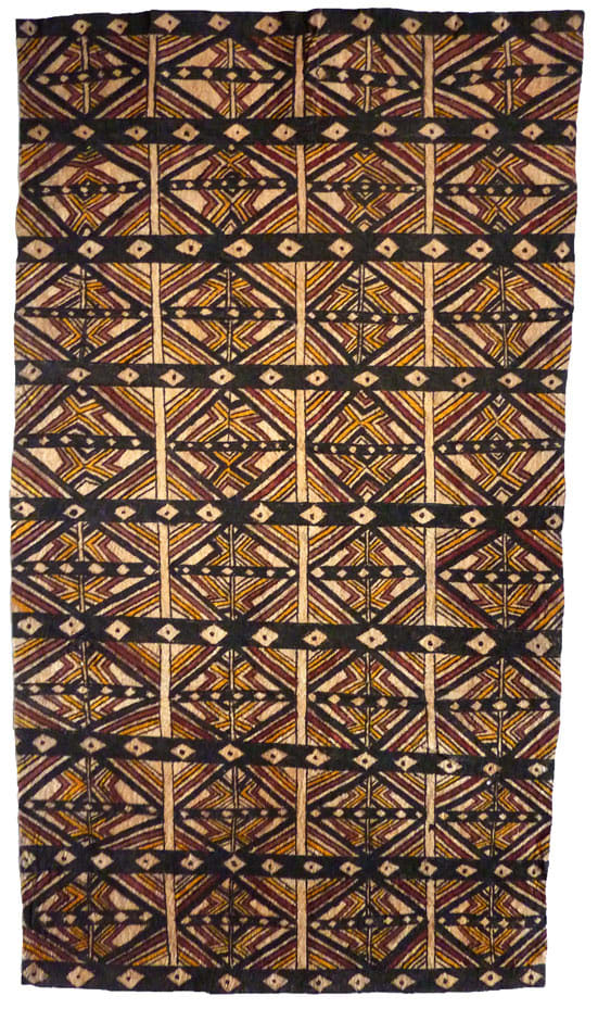 Jessie Bujava (Kipora) siha-e ohu'o visuano-e - fruit of the tree and teeth of the fish natural pigments on nioge (barkcloth) 114 x 65 cm