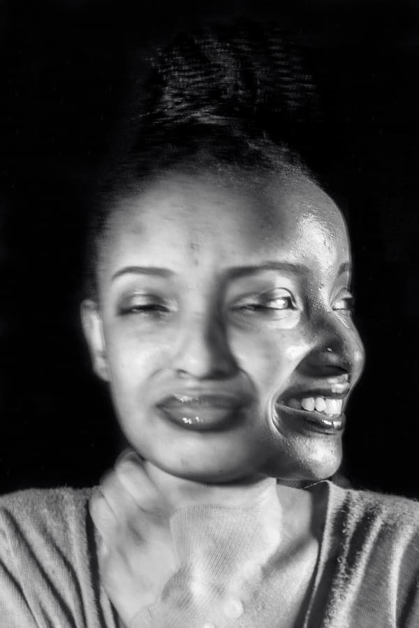 Alice Kayibanda, Behind the mask, 2020
