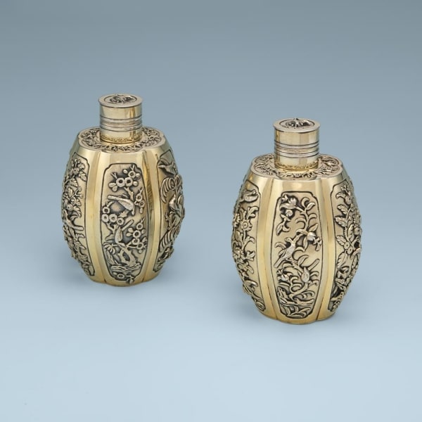 William Elliott, A Pair of George IV Antique English Silver-Gilt Tea Caddies, 1820