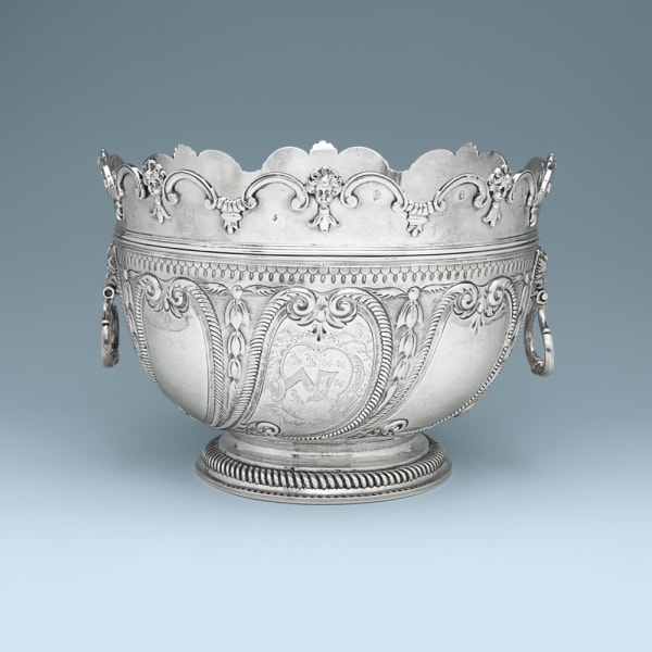 Thomas Parr, A William III Antique English Silver Monteith Bowl, 1698