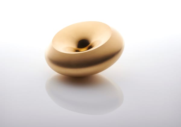Adi Toch, In Motion Whispering Vessel, 2022