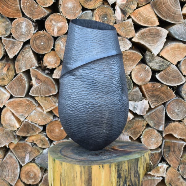 Max Brosi, Teardrop EDGE Vessel I, 2021