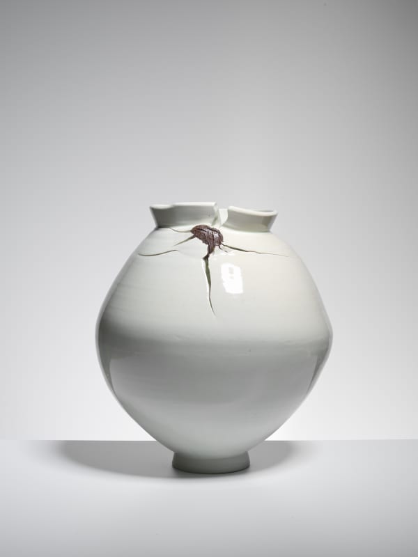 Adam Buick, Inclusion Jar 2, 2022
