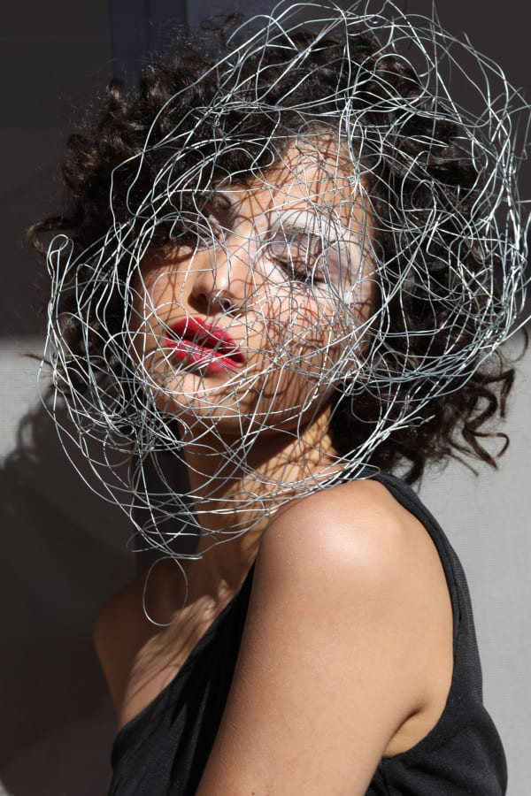 Julia Jaeckin, La couronne