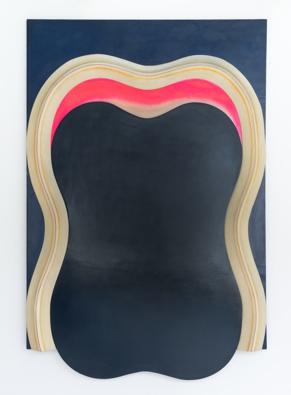 Tomoshige Kusuno Sem título, 1970 Relevo em tela pintada e óleo sobre madeira 242 x 160 x 12 cm