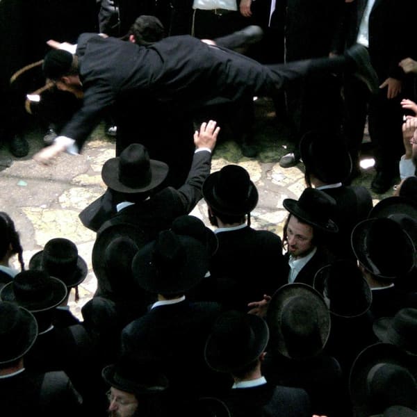 Sally Macklef-Meshel, Hasidic jump, 2007