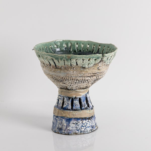 Pedestal Vessel n. 1
