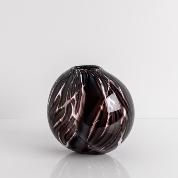 Charcoal Walnut Graal Pod