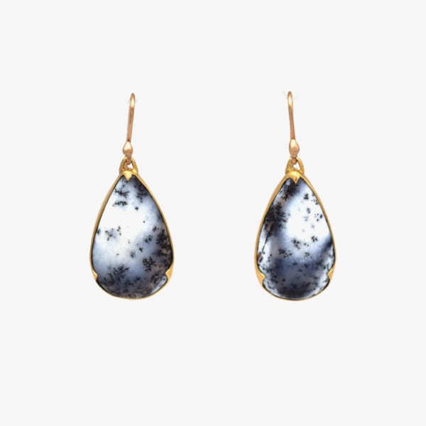 Gabriella Kiss, Pear snowy moss agate earrings
