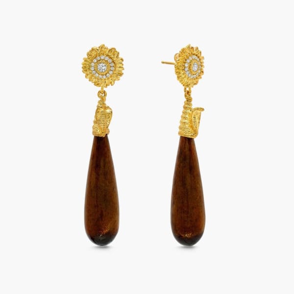 Victor Velyan, Gold coral drops