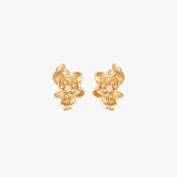 Ole Lynggaard Copenhagen, Wild rose earrings