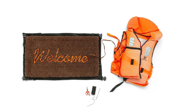Banksy, Welcome Mat