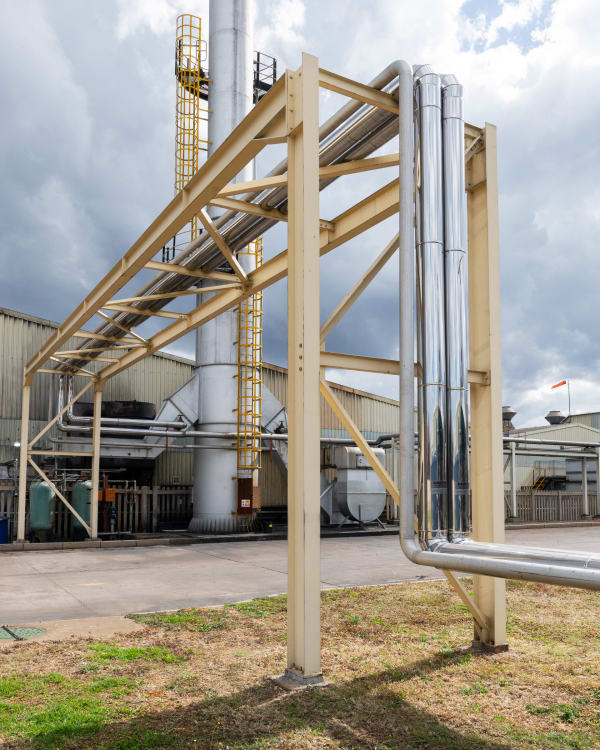 Pipedreams are illusions, drifting into the ether on spirals of fantasy and hope. But here’s a pipe-fact for you to ponder: People can change the world. All we need to do is turn our dreams into action. At Nestlé ESAR’s Babelegi plant, the proof is in the process, as cutting-edge technology captures carbon from flue gas emissions, recycles industrial wastewater, and creates sustainable green products.