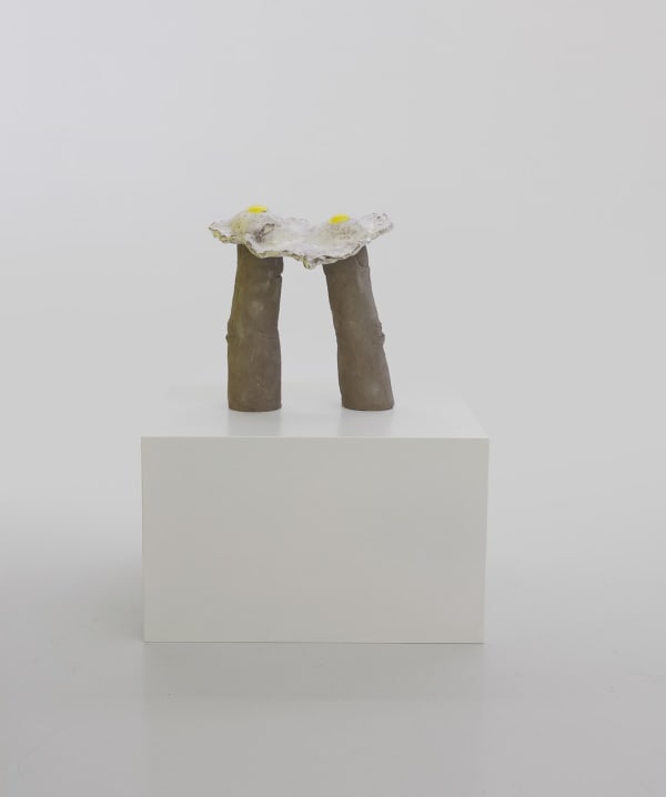 Elsa Sahal, Oeufs au plat (Eggs on fingers)