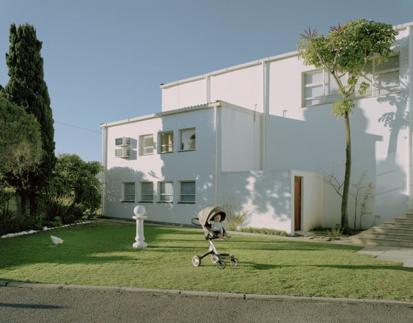 Johno Mellish A Baby and a Chicken, 2021 100 x 125 cm | 64 x 80 cm | 32 x 40 cm Chromogenic print. Signed and numbered in ink on a label accompanying the print. Edition of 8 plus 2 artist's proofs