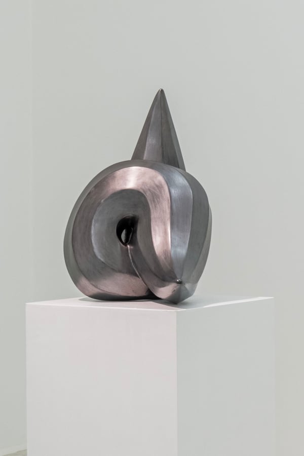 Bryan Hunt Reclining Venus, 2011 aqua resin and acrylic H 61 x W 53 x L 44 cm