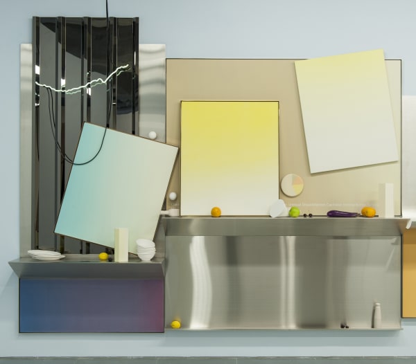 電鍍金,保持冷靜,鍍鋁鋅板,祈禱,漸層,灰燼,抗議,不均,不滿,資本,香爐,佼存,激動,擊,日光。二 Chemical Gilding, Keep Calm, Galvanise, Pray, Gradient, Ashes, Manifestation, Unequal, Dissatisfaction, Capitalise, Incense Burner, Survival, Agitation, Hit, Day Light #2