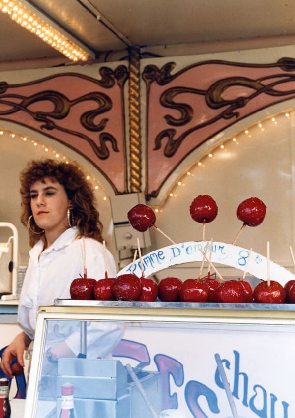 Dorothy Bohm, Foire du Trône, Vincennes, Paris, 1990