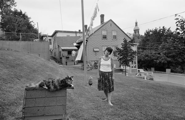 Sage Sohier, Woman with cat, Fitchburg, Massachusetts, 1982