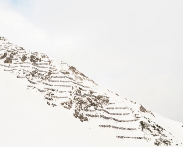 Kurt Tong, Snow Fences, 2023