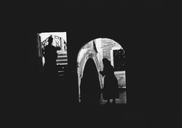 Giacomo Brunelli, Untitled #21 (Figures Alley), 2021