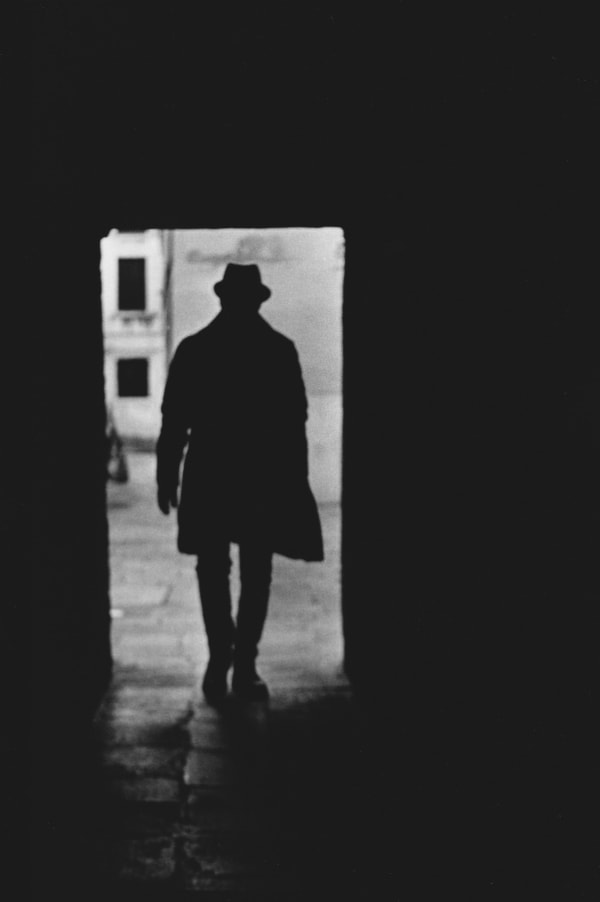 Giacomo Brunelli, Untitled #10 (Man Walking), 2021