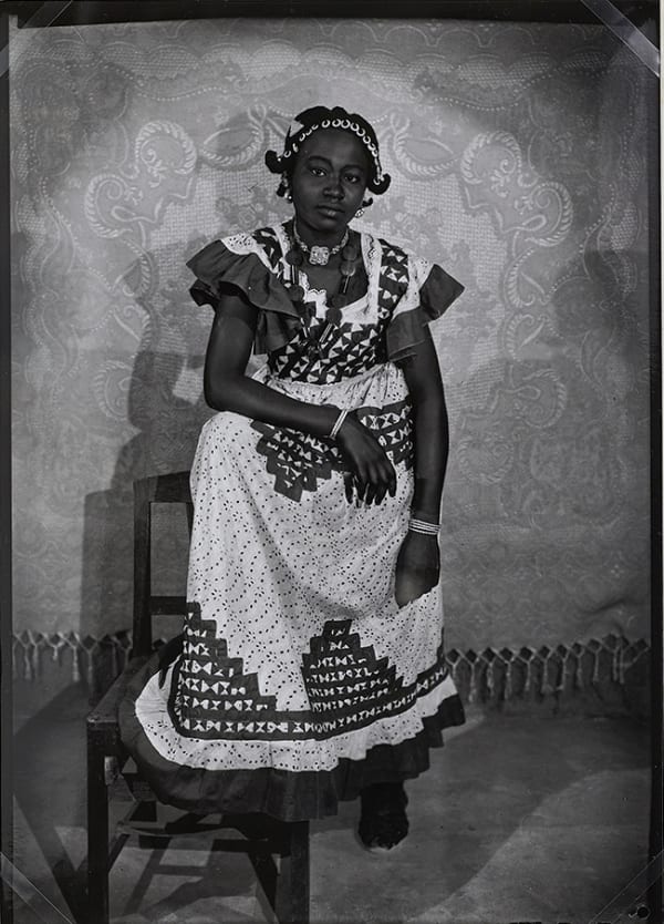 Seydou Keïta, Untitled (Portrait), 1945-1965