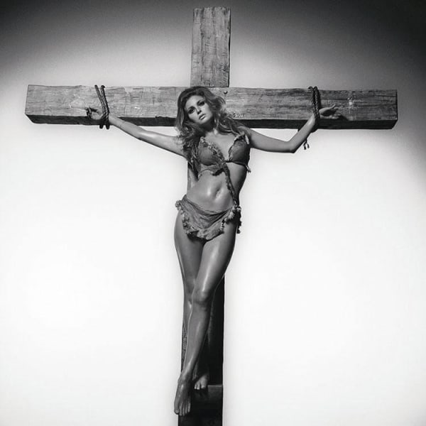 TERRY O'NEILL, Raquel Welch On The Cross B/W, 1966