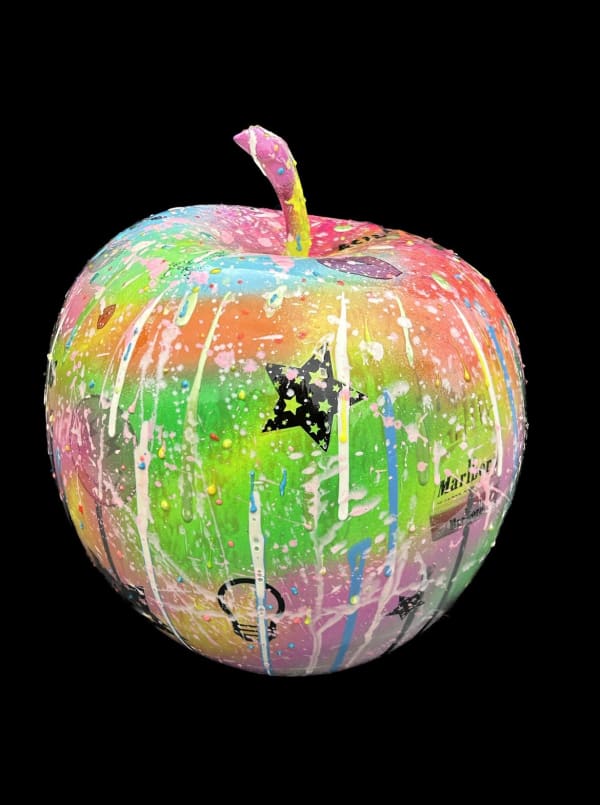 Kirstie Paints, Artist, Graffiti Apple, Spray paint, colour, Turner Art Perspective, Essex Chelmsford Art Gallery