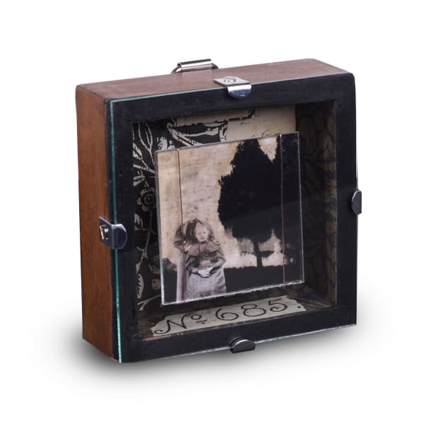 Vintage story box with photograph on mother, child & tree