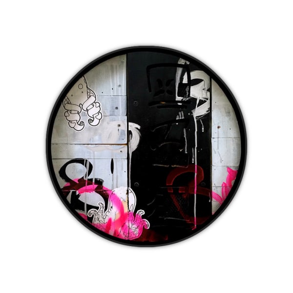 Japanese graffiti and cartoons on circular board