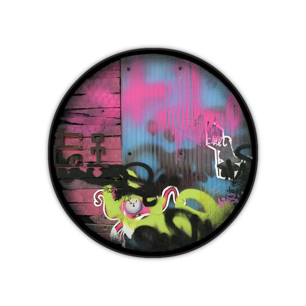 Japanese graffiti and cartoons on circular board