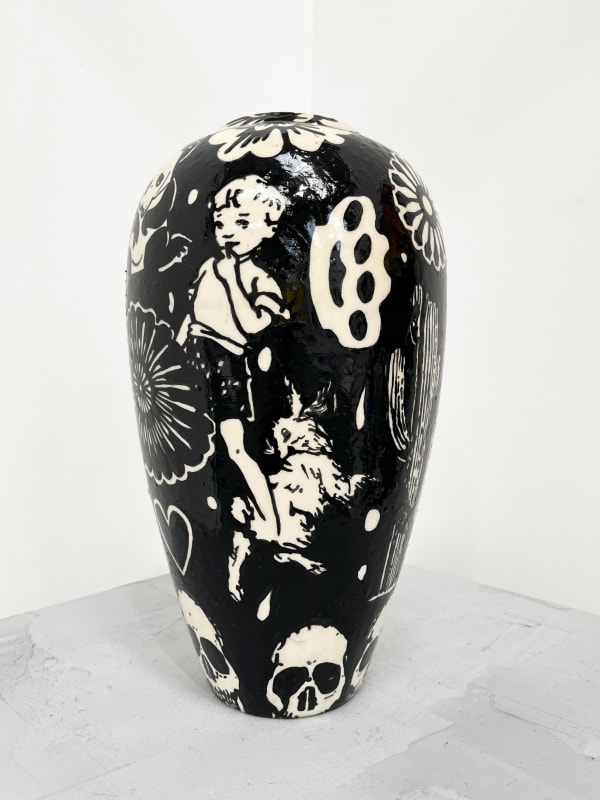 Dan Baldwin, Artist, Earthenware Black II, Pots, Vase, Essex, Chelmsford Art Gallery, Turner Art Perspective