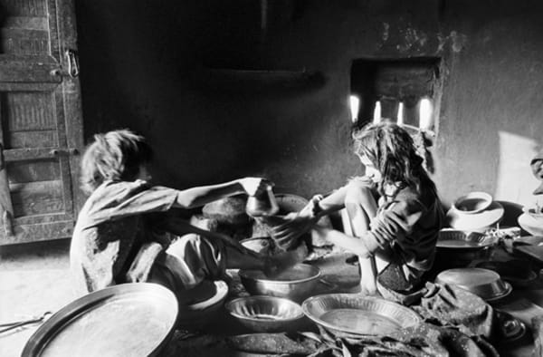 Gauri Gill, Jannat# 06 (Edition:1/7 + 2AP), 9907