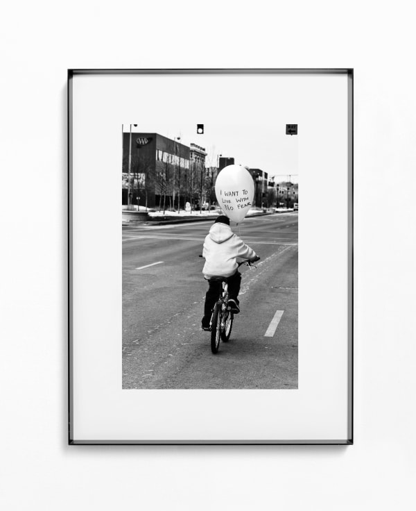 Shilpa Gupta, I Want to Live with No Fear, 2018