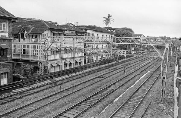 Sooni Taraporevala, Grant Road Railway Tracks Mumbai, 1980